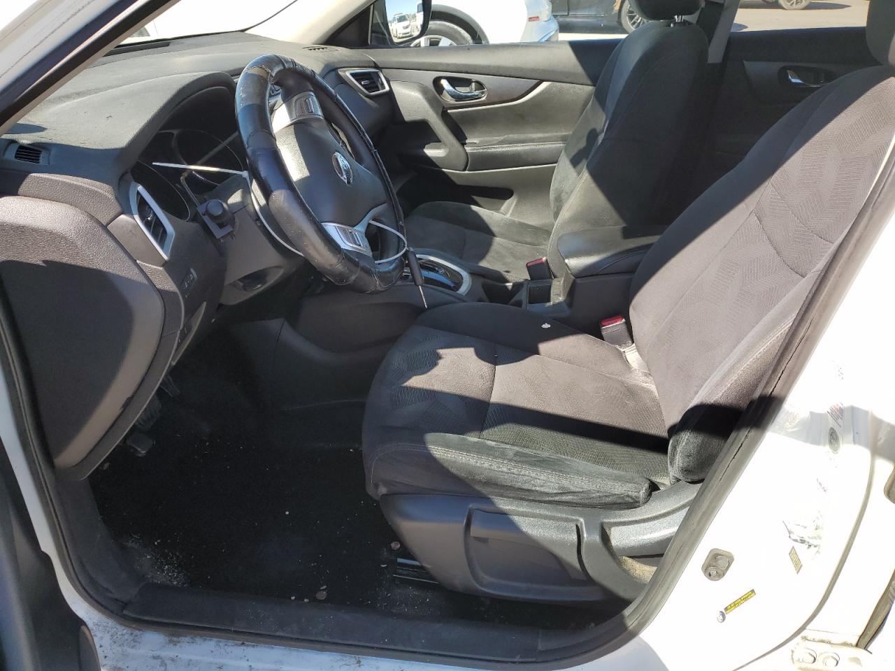 2015 Nissan Rogue - Image 7