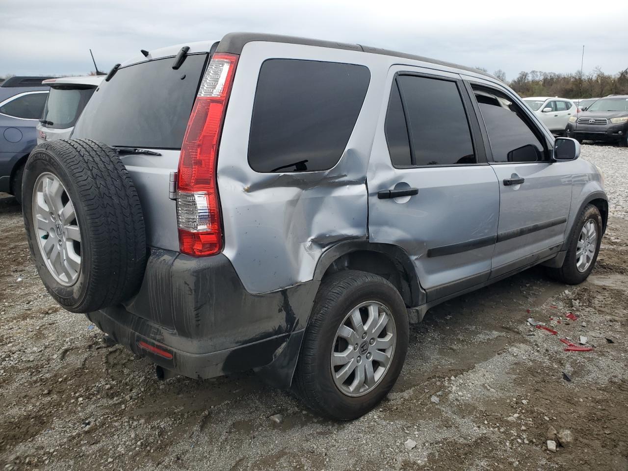 2005 Honda CR-V - Image 3