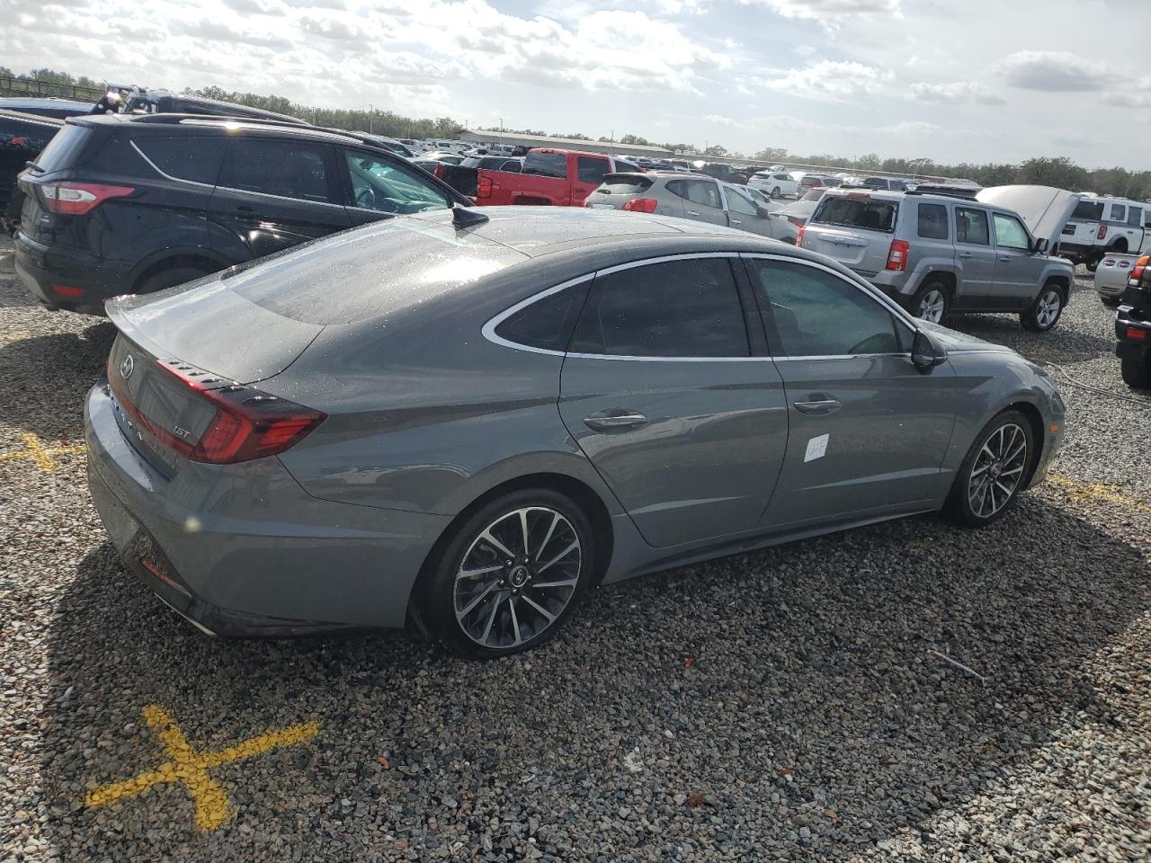 2020 Hyundai Sonata - Image 3