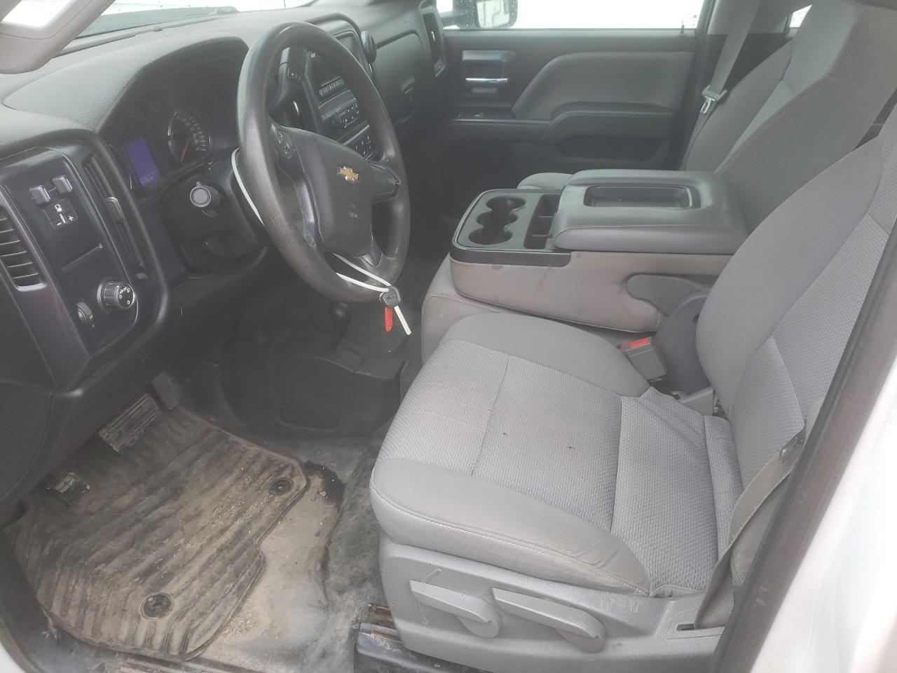 2015 Chevrolet Silverado - Image 7