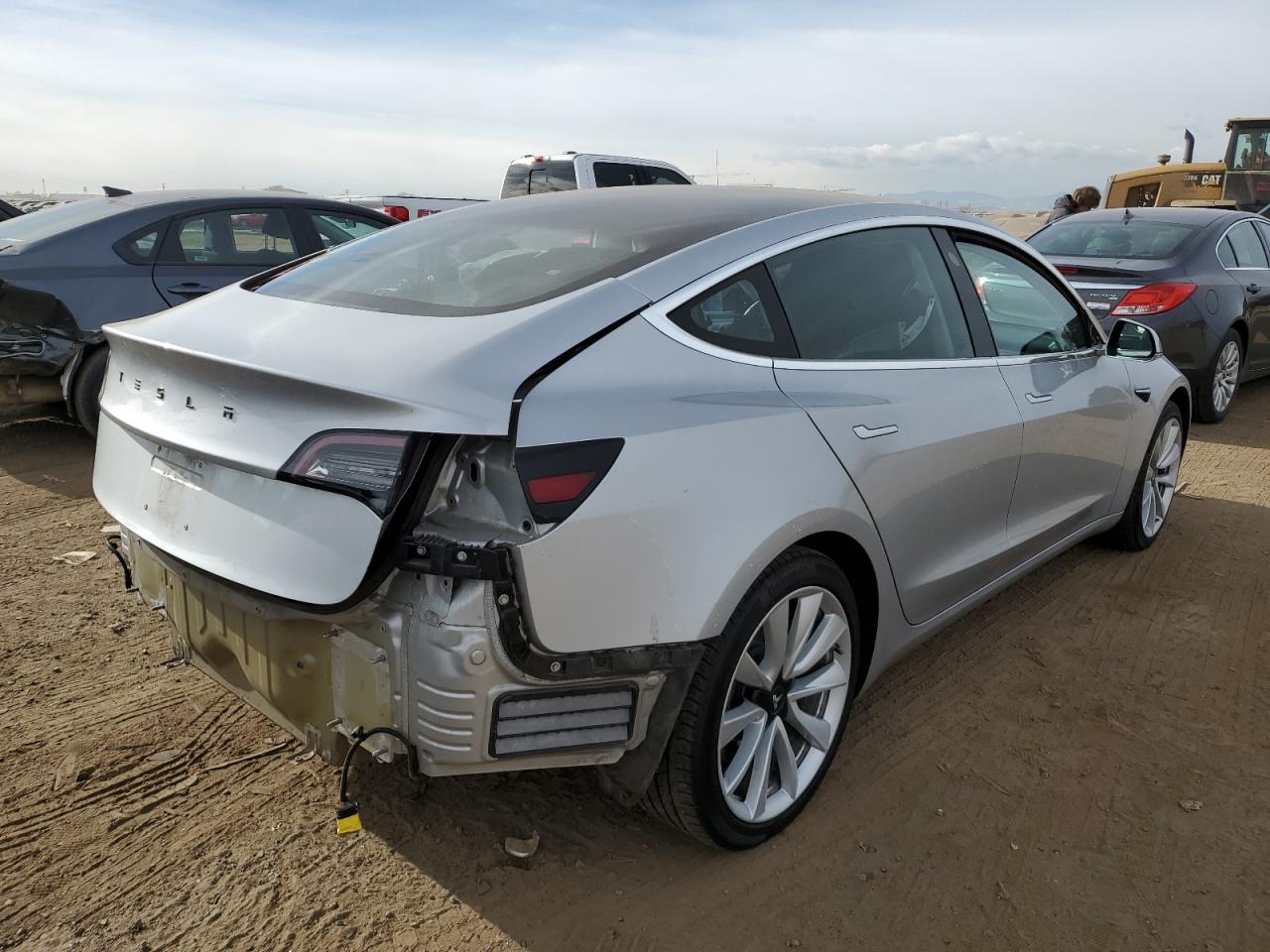 VIN 5YJ3E1EA8JF060956 2018 TESLA MODEL 3 no.3