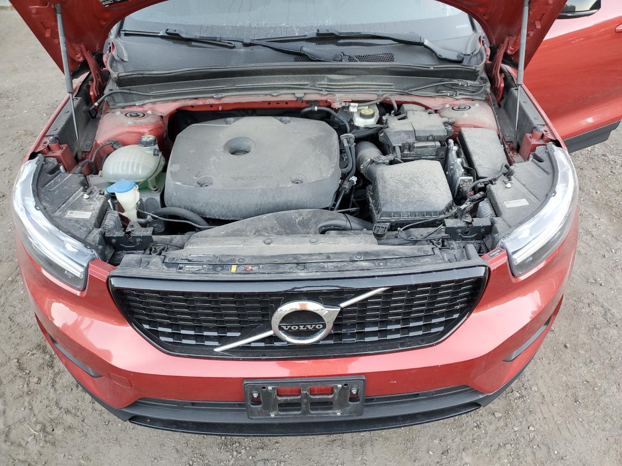 2019 Volvo XC40 - Image 12