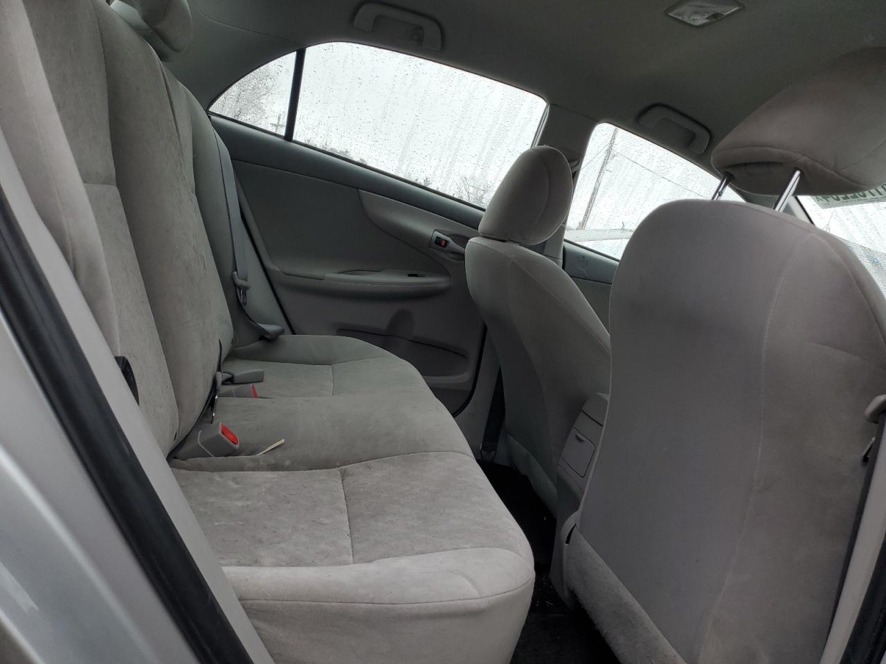 2009 Toyota Corolla - Image 10