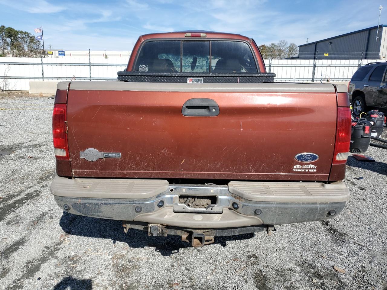 2005 Ford F250 - Image 6