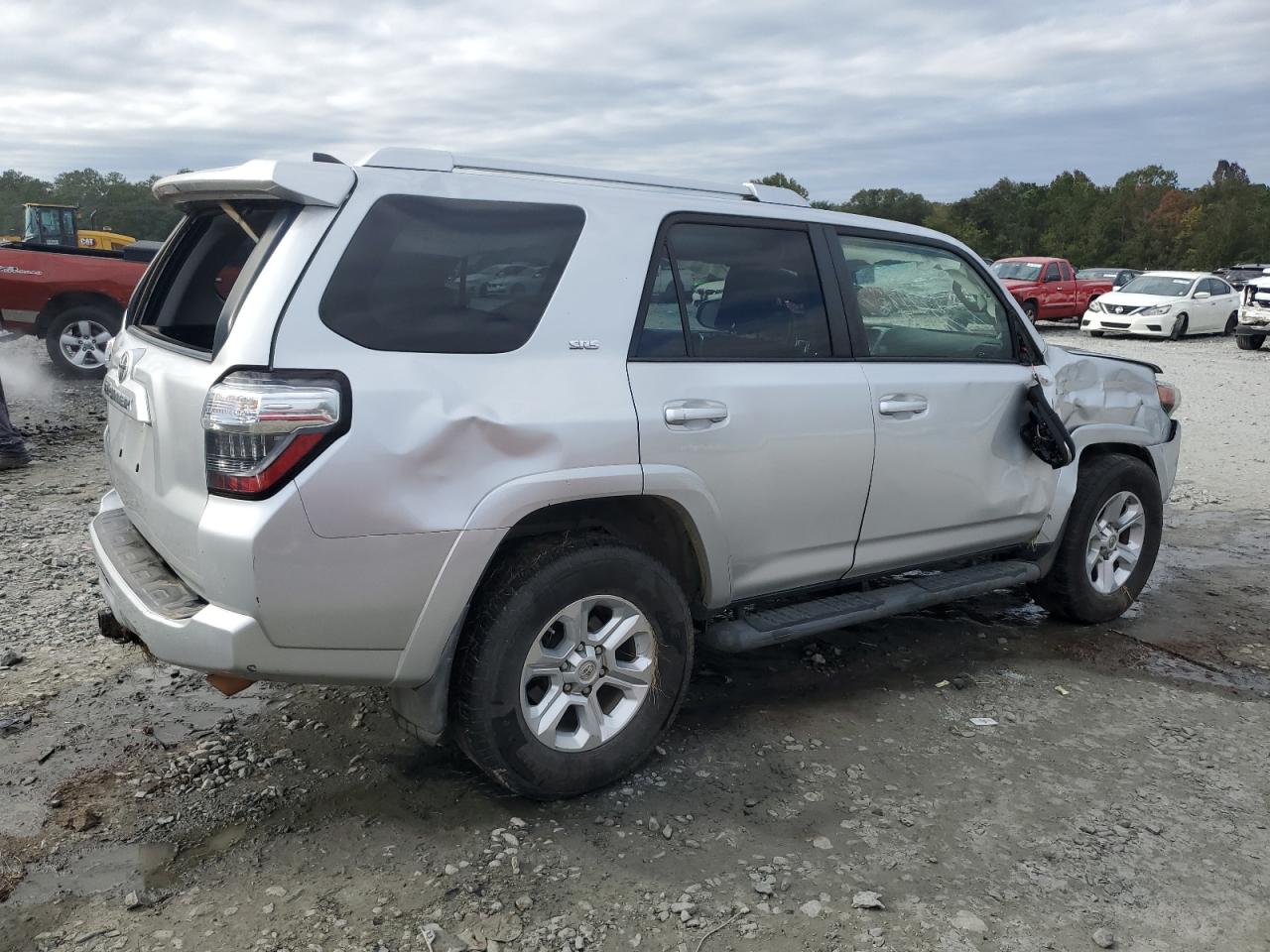 VIN JTEZU5JR9J5186658 2018 TOYOTA 4RUNNER no.3