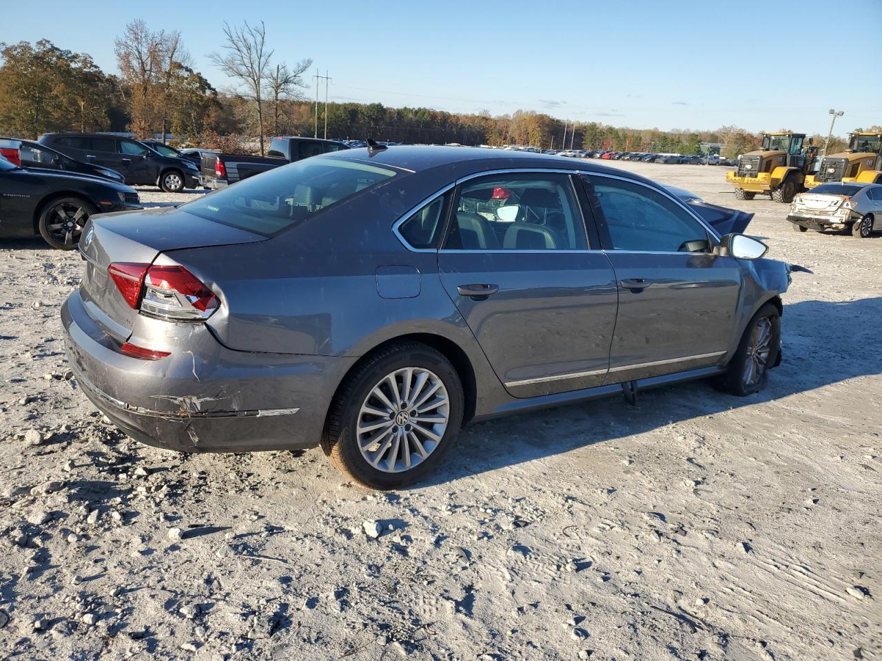 VIN 1VWBS7A36GC016276 2016 VOLKSWAGEN PASSAT no.3