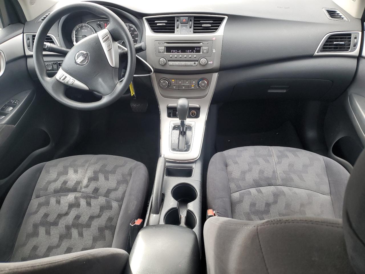 2013 Nissan Sentra - Image 8