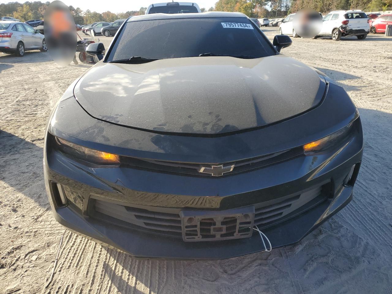 2018 Chevrolet Camaro - Image 5
