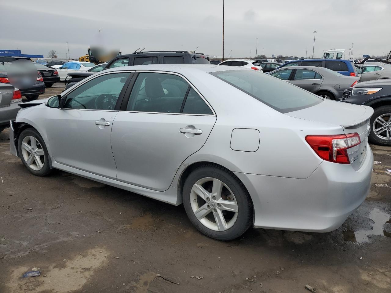 2014 Toyota Camry - Image 2