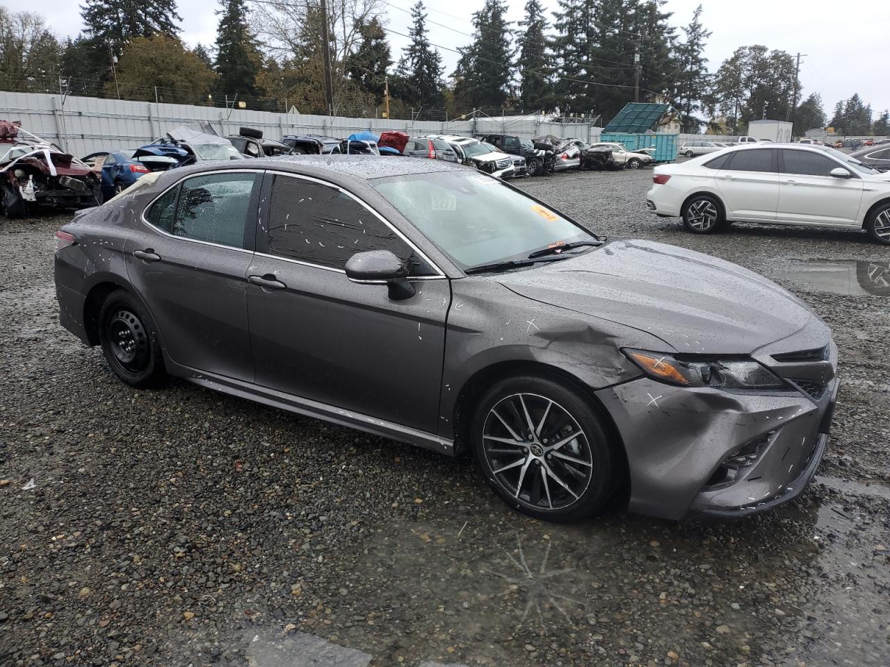 2023 Toyota Camry - Image 4