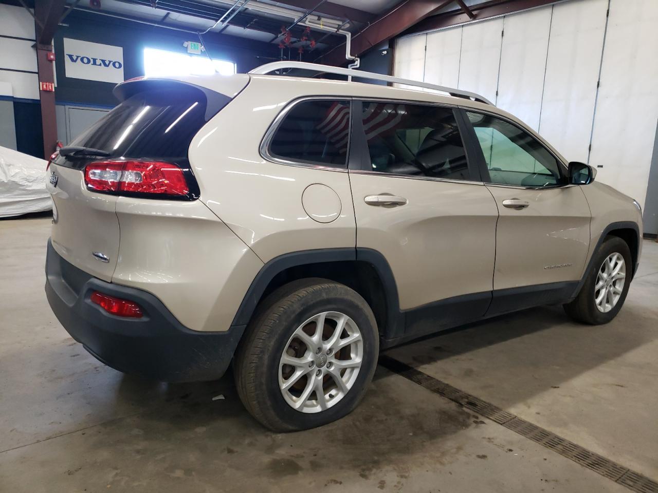 2014 Jeep Grand Cherokee - Image 3