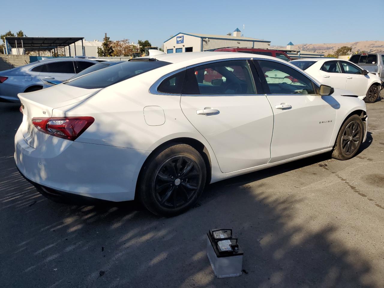 2022 Chevrolet Malibu - Image 3
