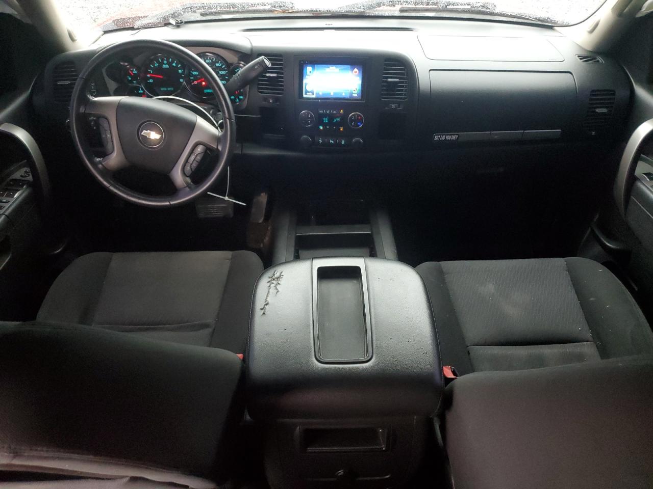 2013 Chevrolet Silverado - Image 8