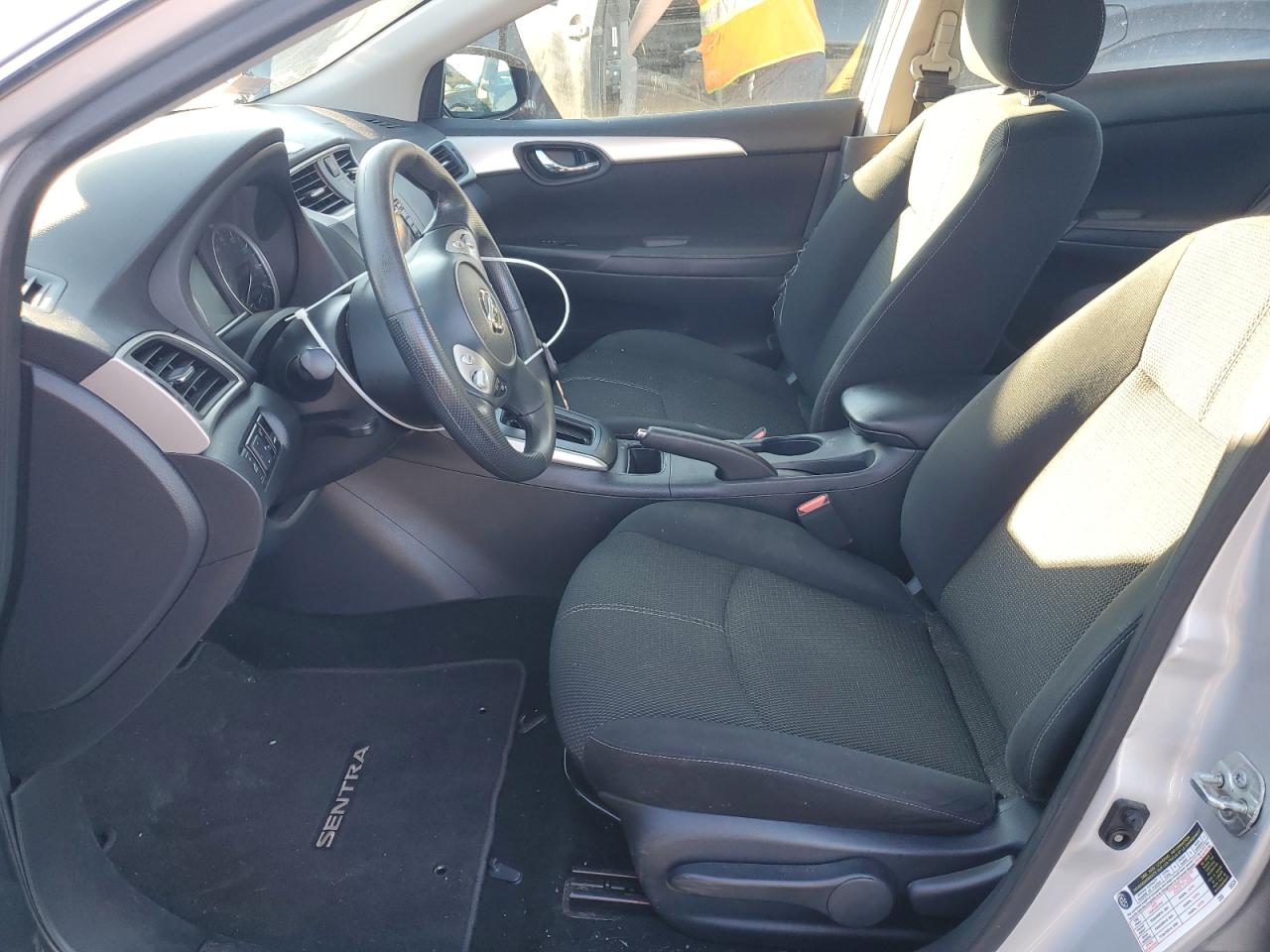 2018 Nissan Sentra - Image 7