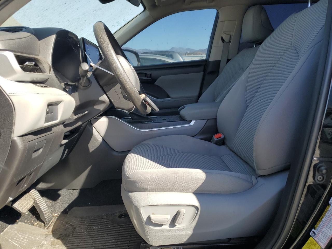 2021 Toyota Highlander - Image 7