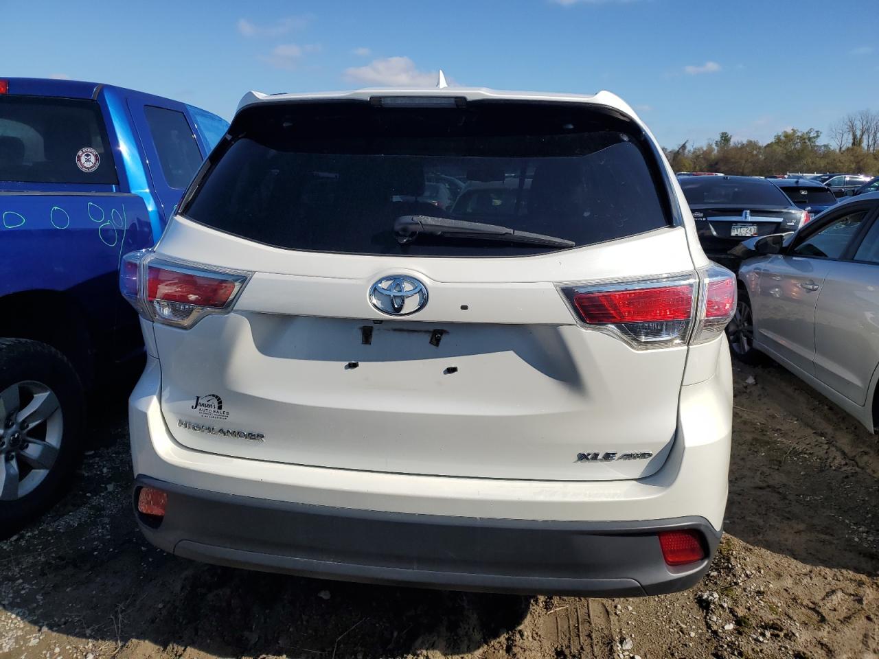 2016 Toyota Highlander Xle VIN: 5TDJKRFH9GS335586 Lot: 78523254