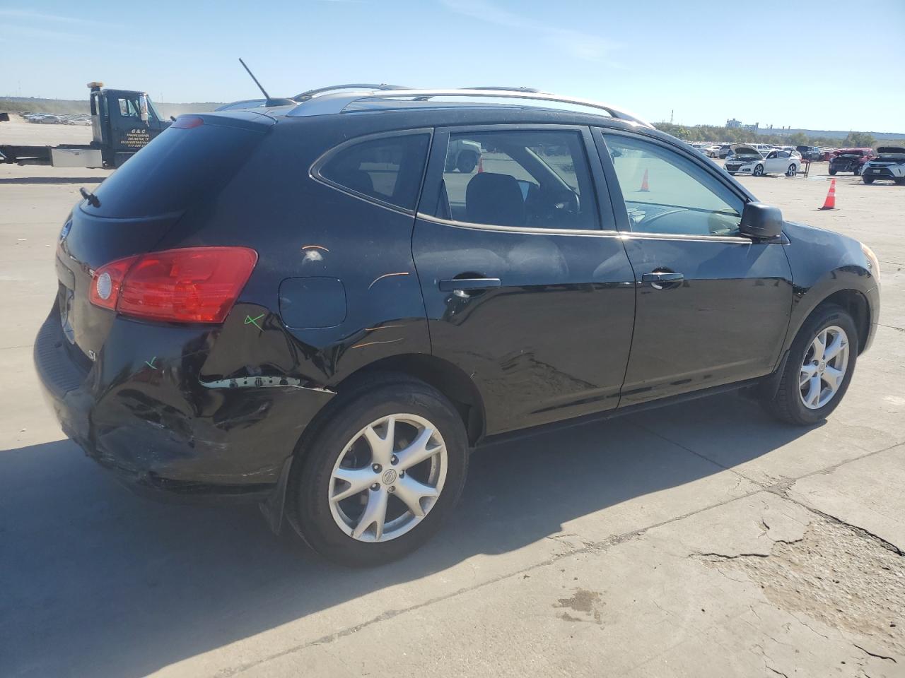 2009 Nissan Rogue - Image 3