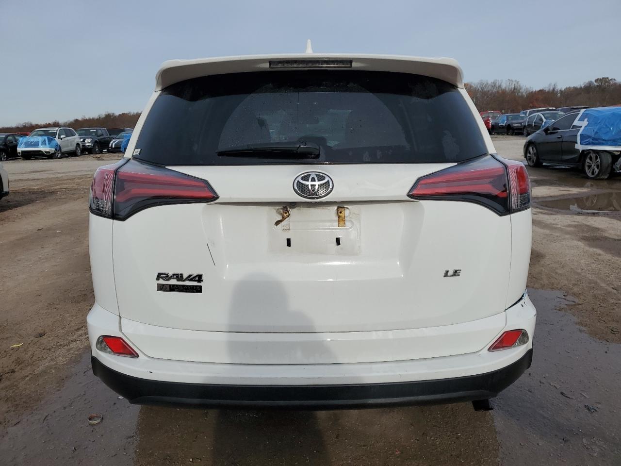 2018 Toyota Rav4 Le VIN: 2T3ZFREV1JW428235 Lot: 80042644