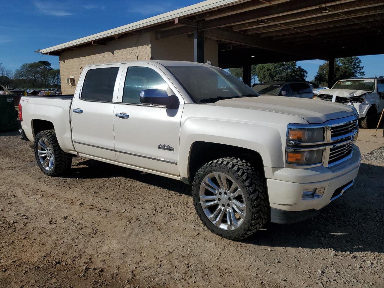 2014 Chevrolet Silverado - Image 4