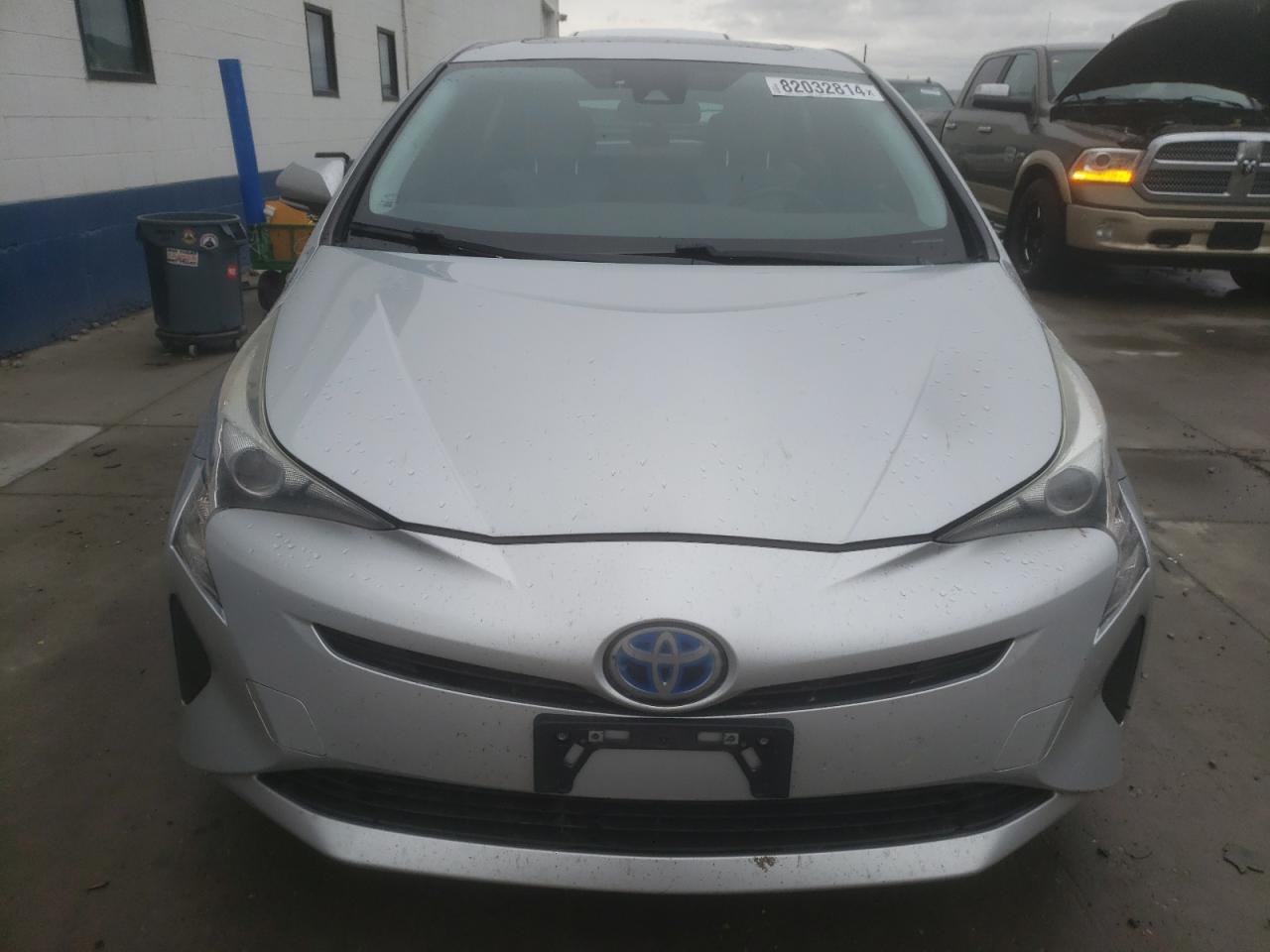 VIN JTDKARFU8G3000373 2016 TOYOTA PRIUS no.5