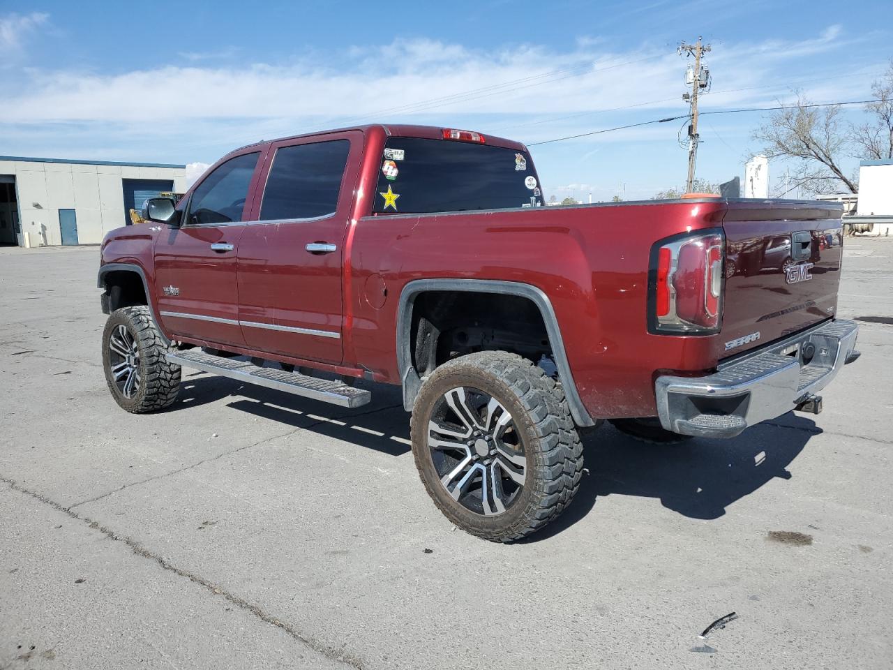 2017 GMC Sierra - Image 2