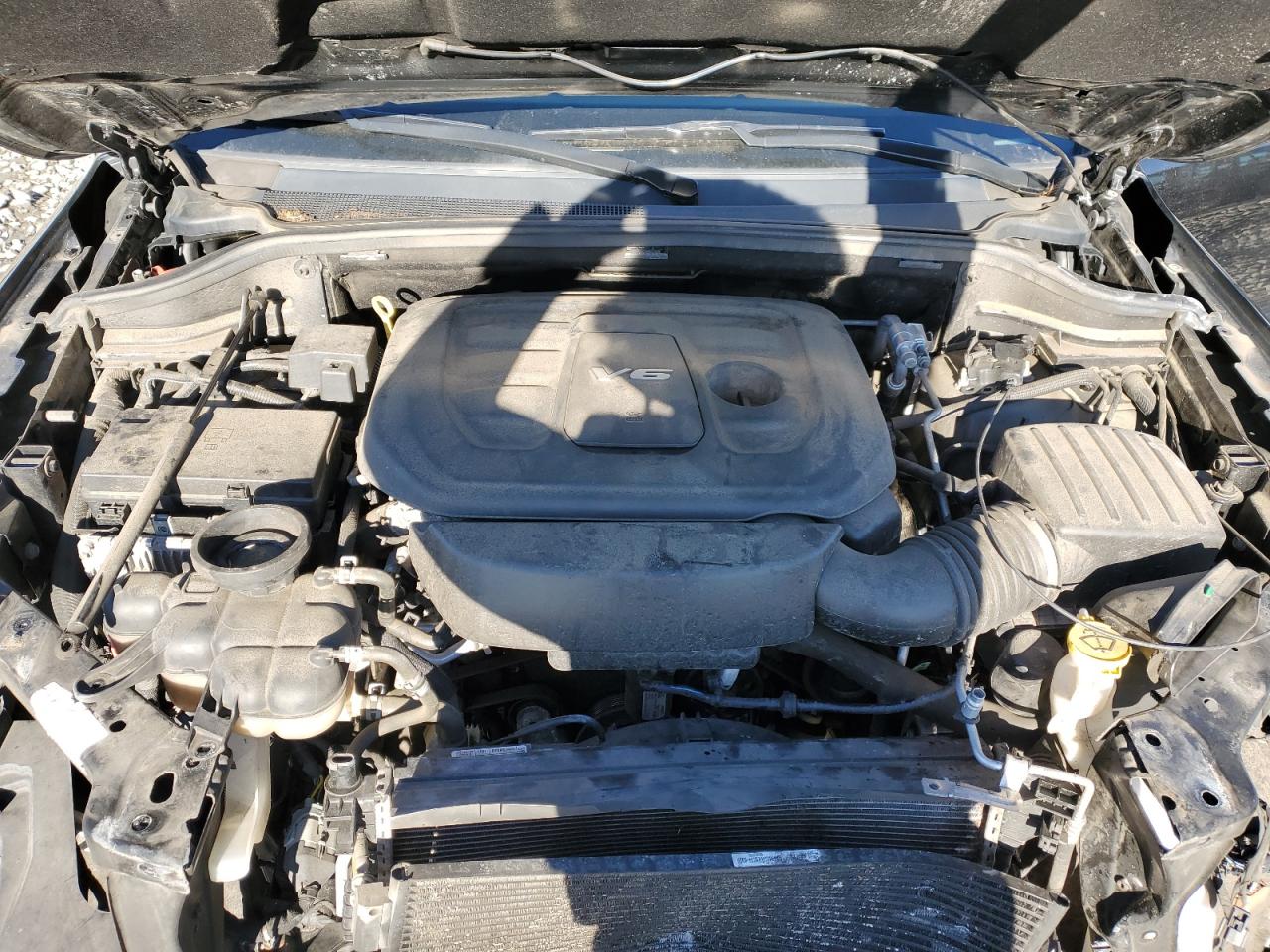 2019 Jeep Grand Cherokee - Image 12