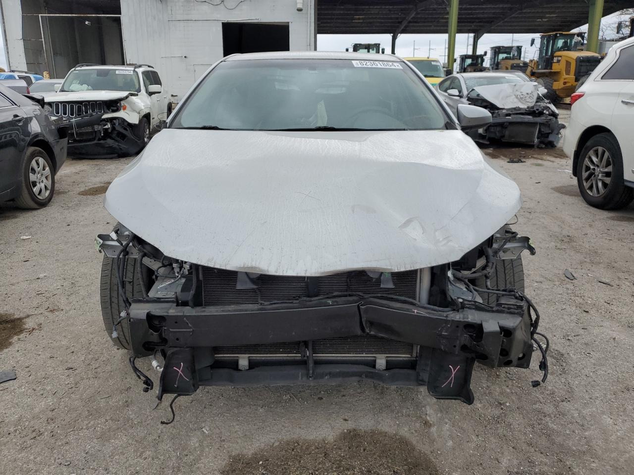 2016 Toyota Camry - Image 5