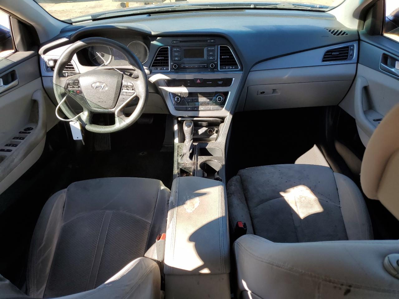 2016 Hyundai Sonata - Image 8