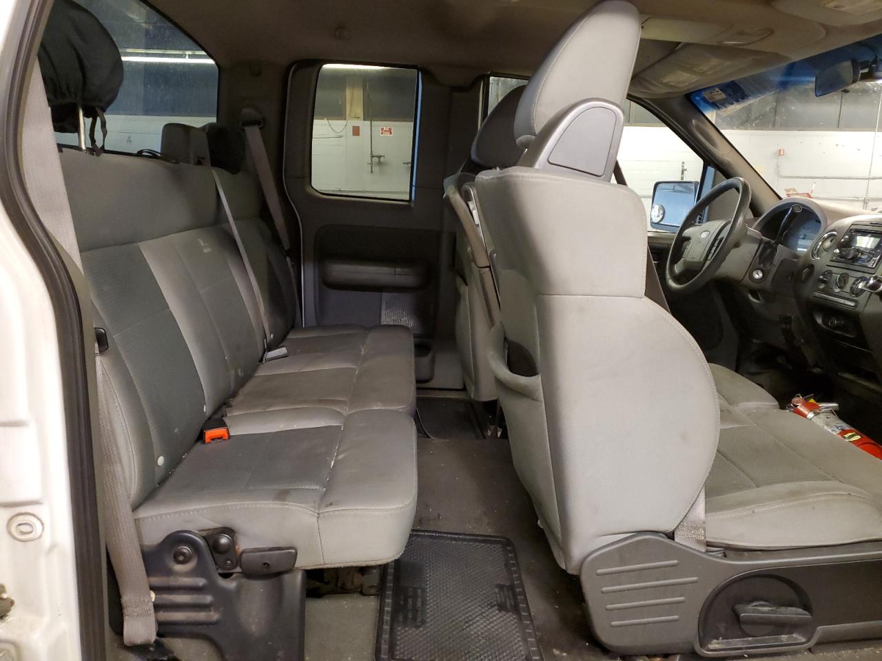 2007 Ford F-150 - Image 10
