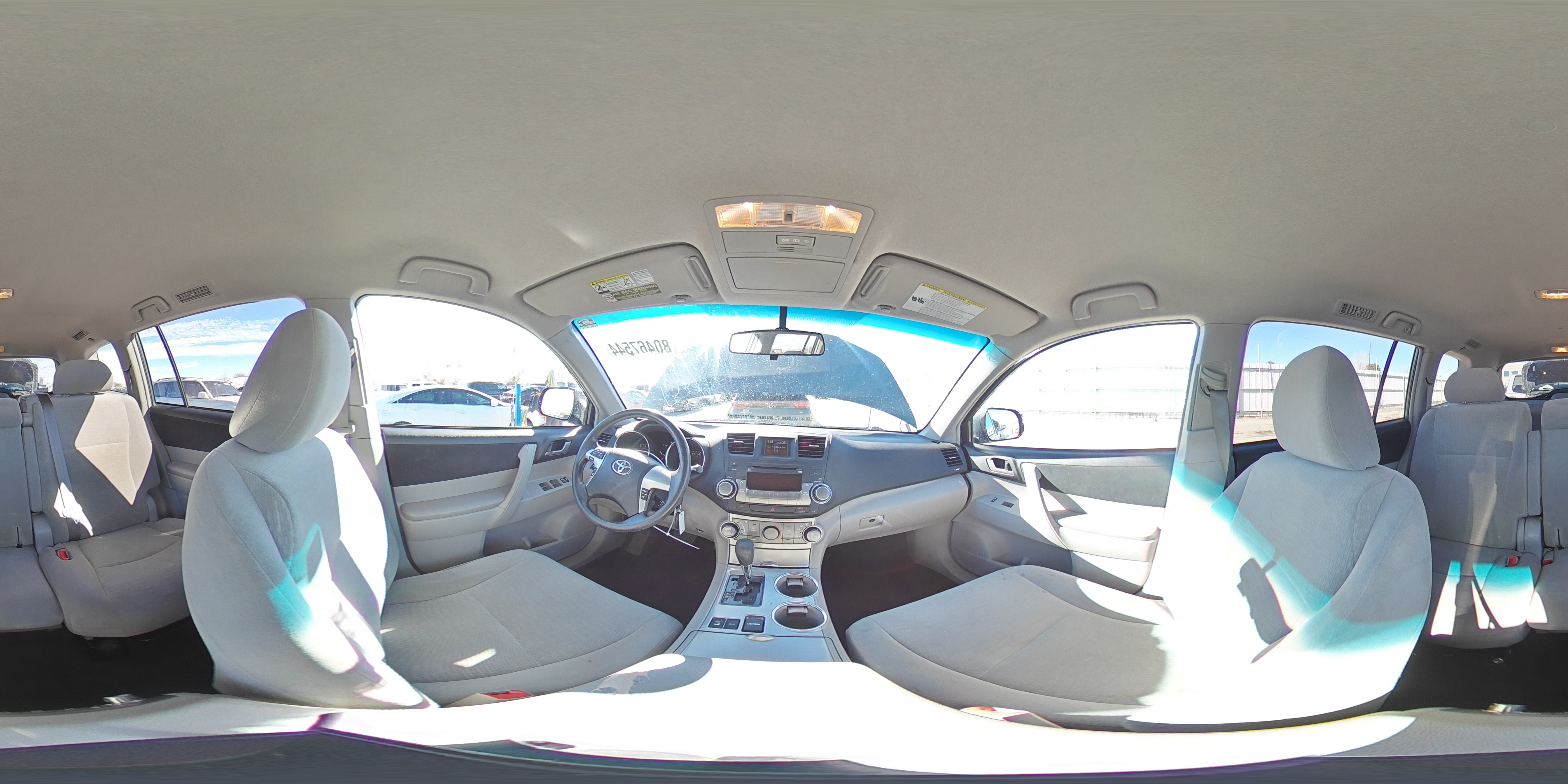 2012 Toyota Highlander - Image 15