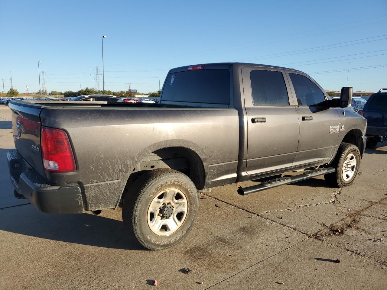 2017 RAM 2500 - Image 3