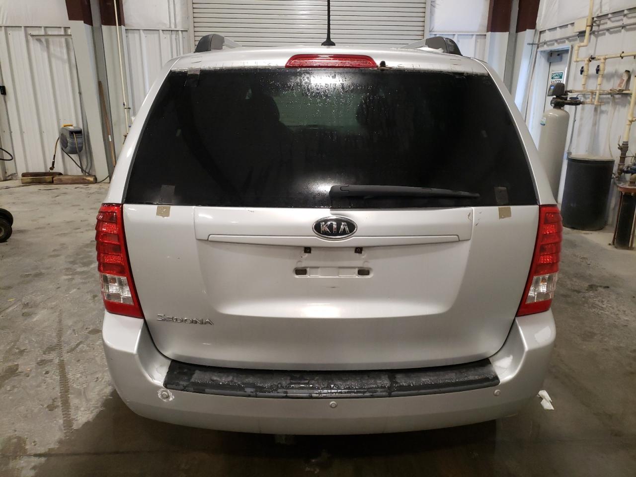 2012 Kia Sedona Lx VIN: KNDMG4C70C6455493 Lot: 81494174