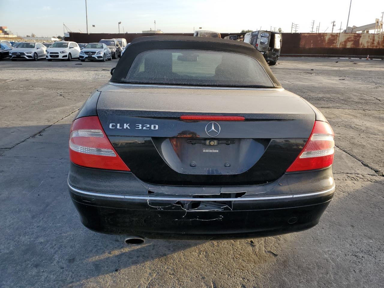 2004 Mercedes-Benz Clk 320 VIN: WDBTK65G64T017100 Lot: 78289534