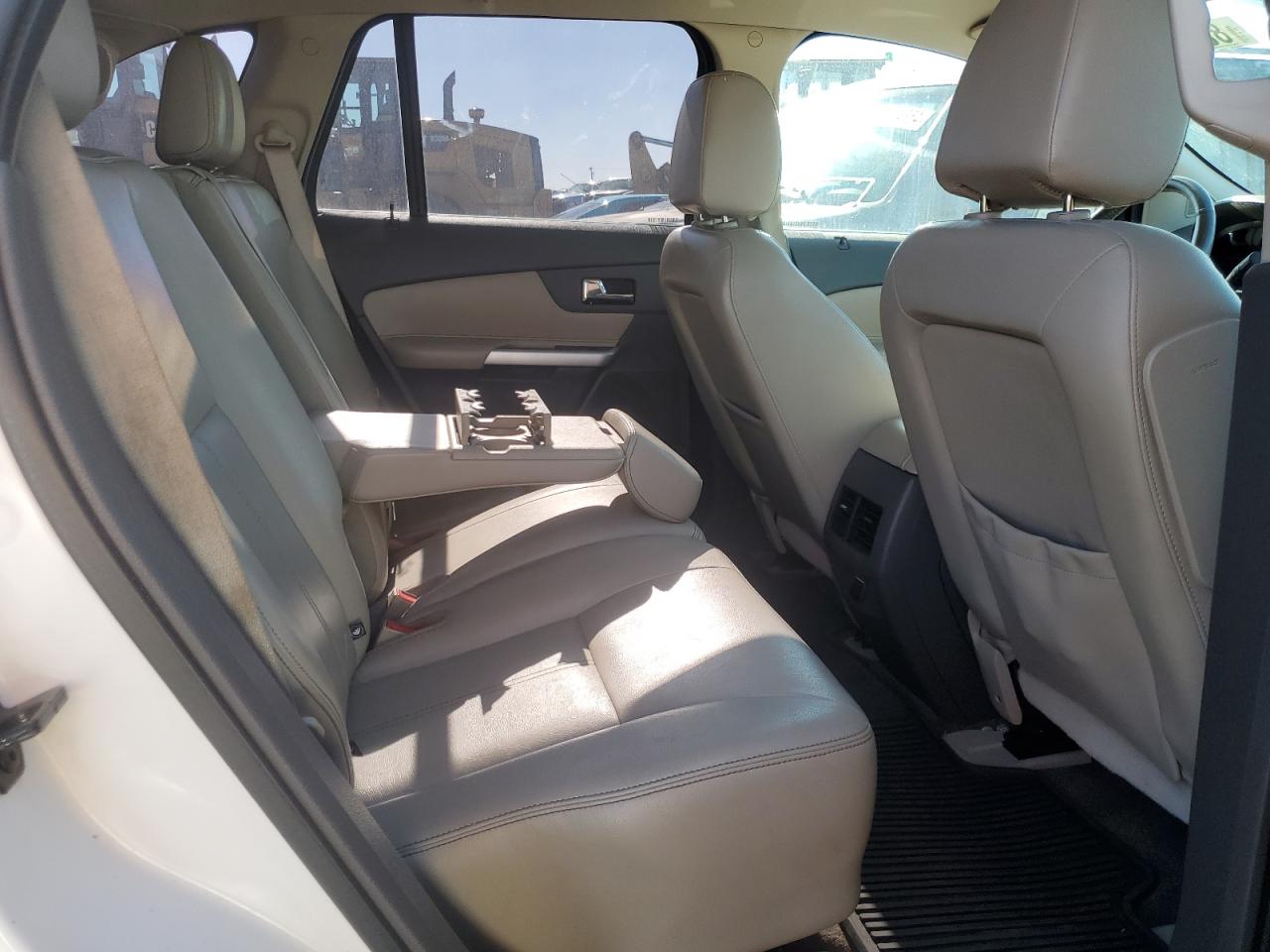 2012 Ford Edge - Image 11