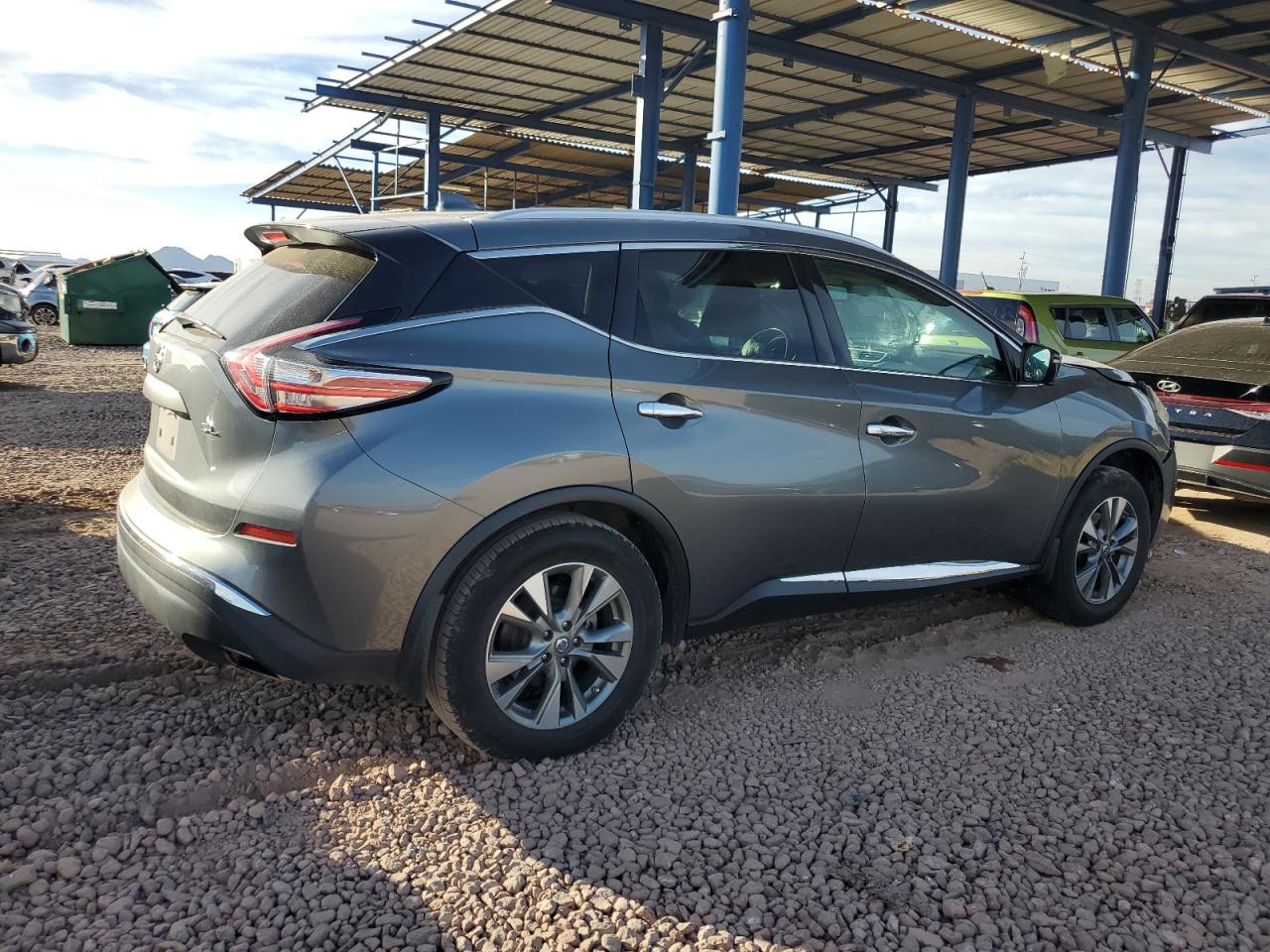 2017 Nissan Murano - Image 3