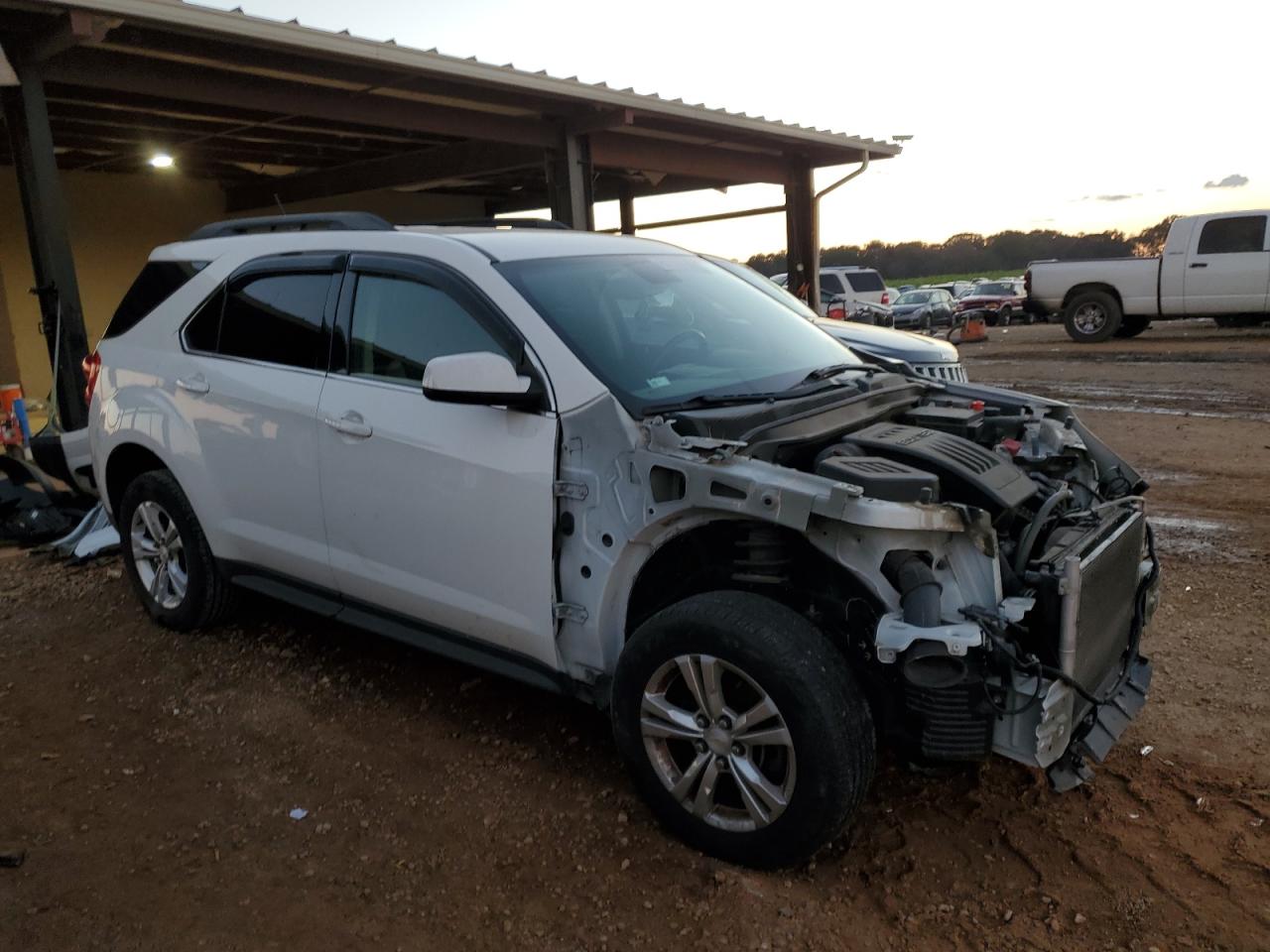 VIN 1GNALBEK5FZ103279 2015 CHEVROLET EQUINOX no.4