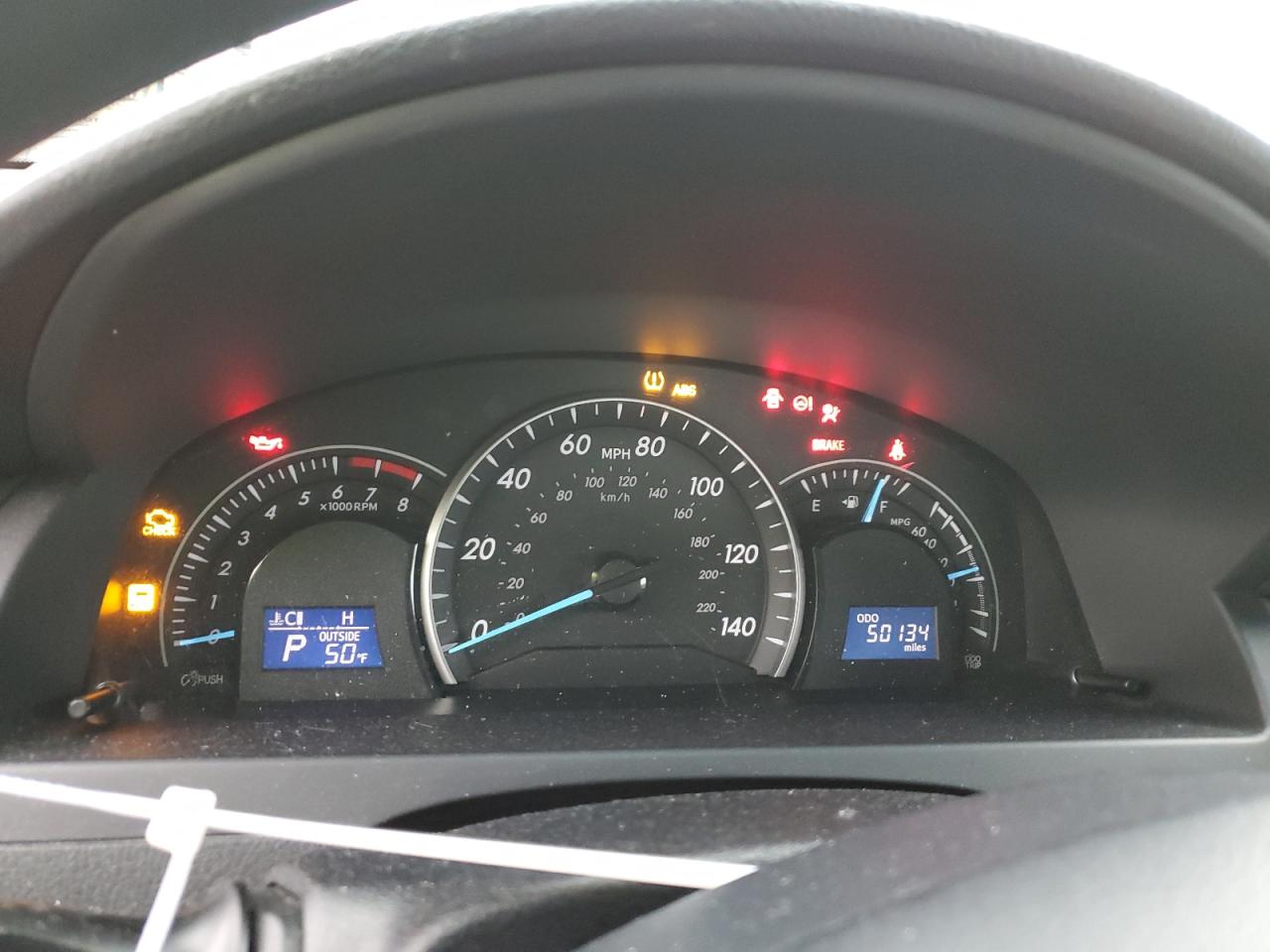 2012 Toyota Camry - Image 9