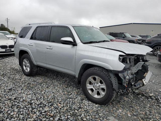  TOYOTA 4RUNNER 2017 Серебристый