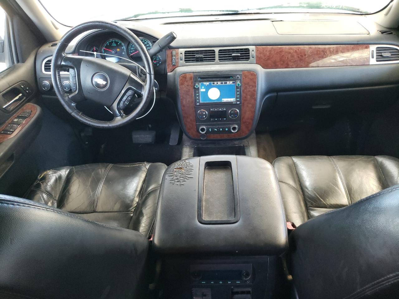 2007 Chevrolet Avalanche - Image 8