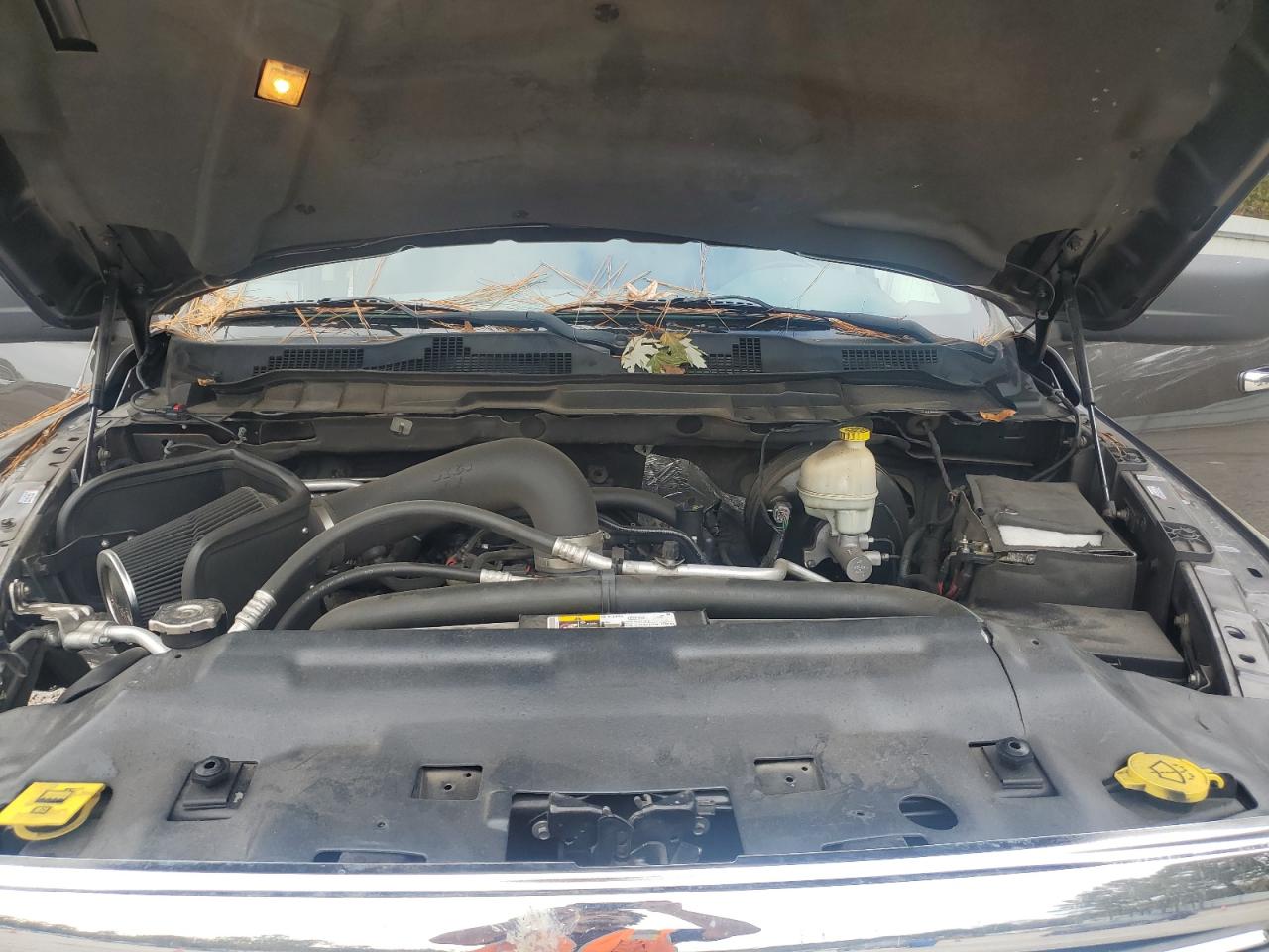 2014 RAM 1500 - Image 14