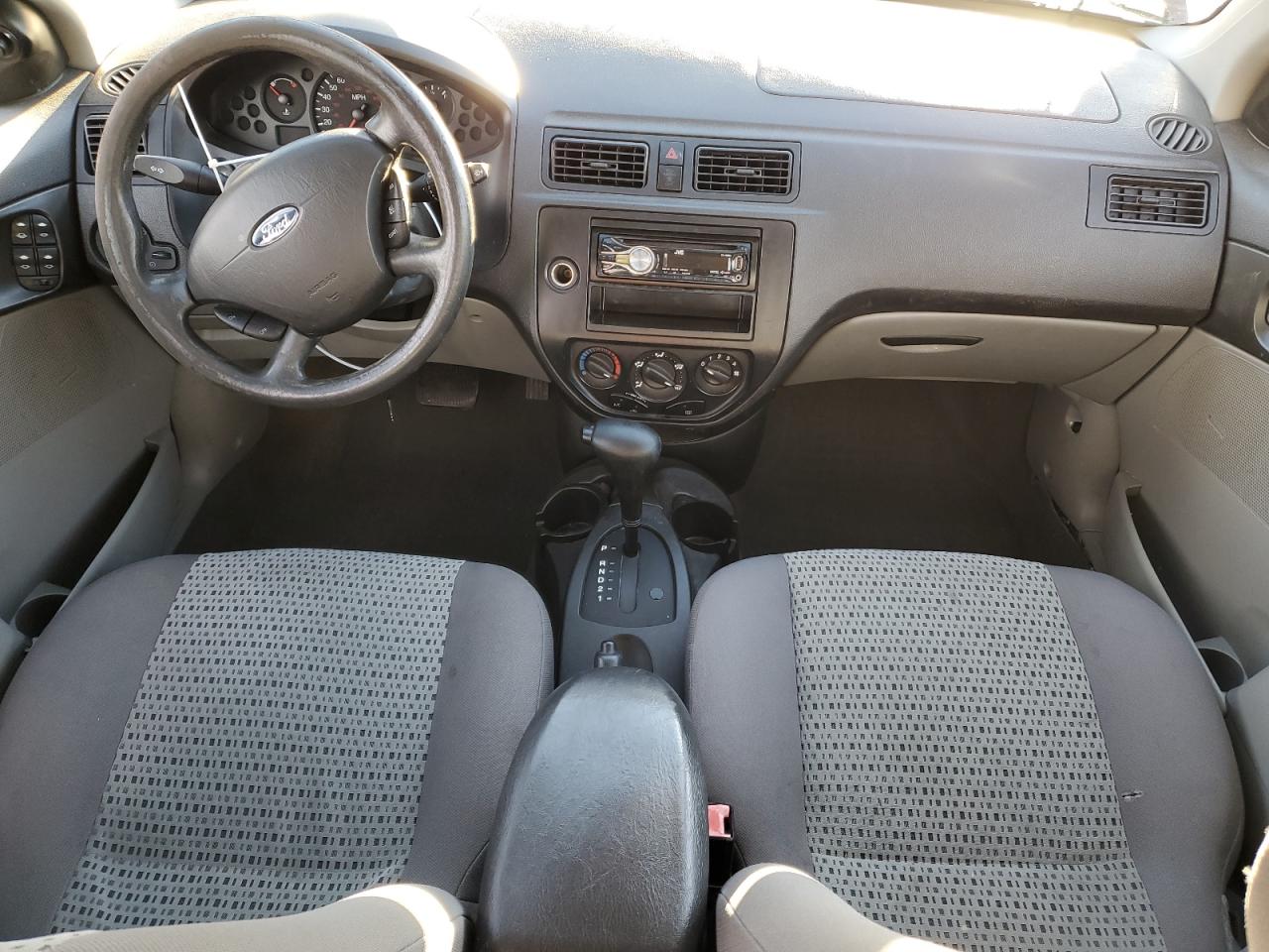2006 Ford Focus - Image 8