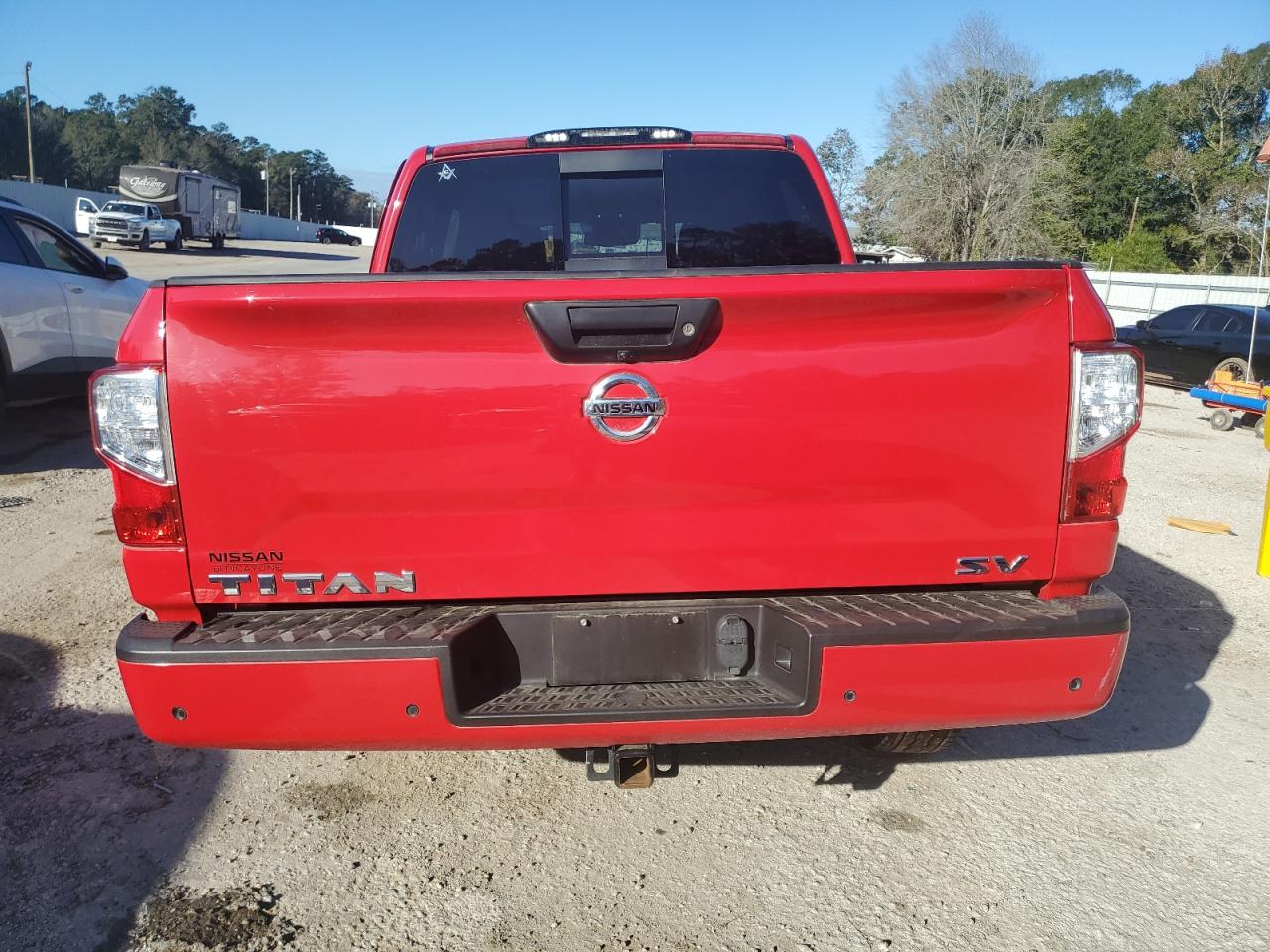 2021 Nissan Titan - Image 6