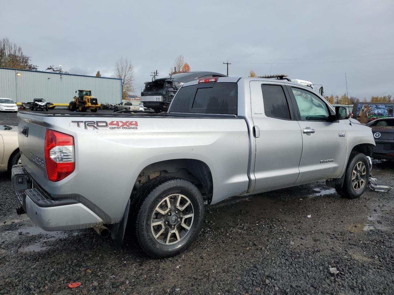 2018 Toyota Tundra - Image 3