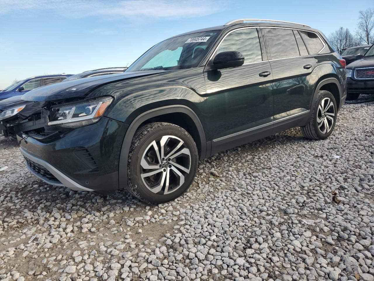 2021 Volkswagen Atlas - Image 1