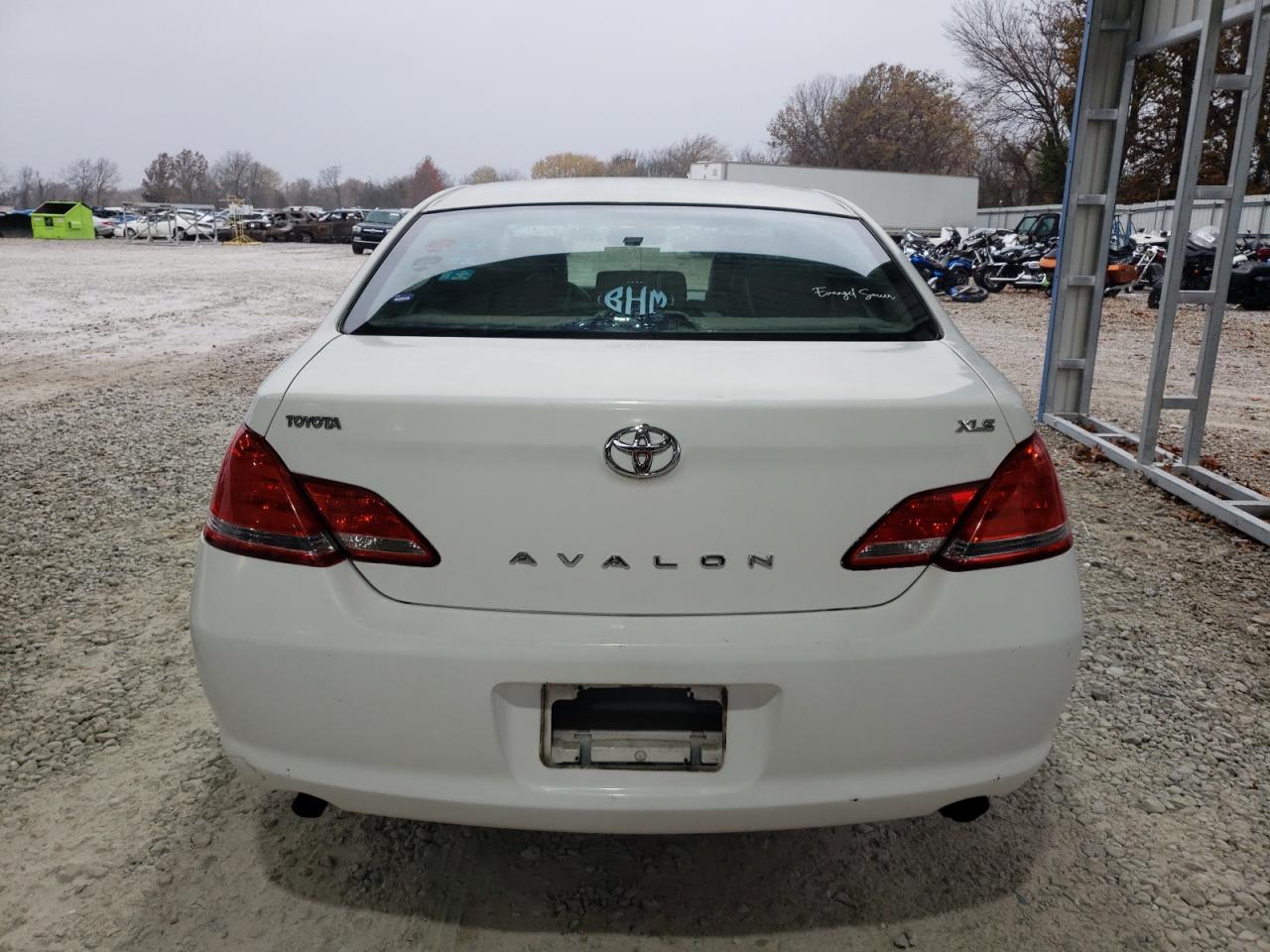 2007 Toyota Avalon - Image 6