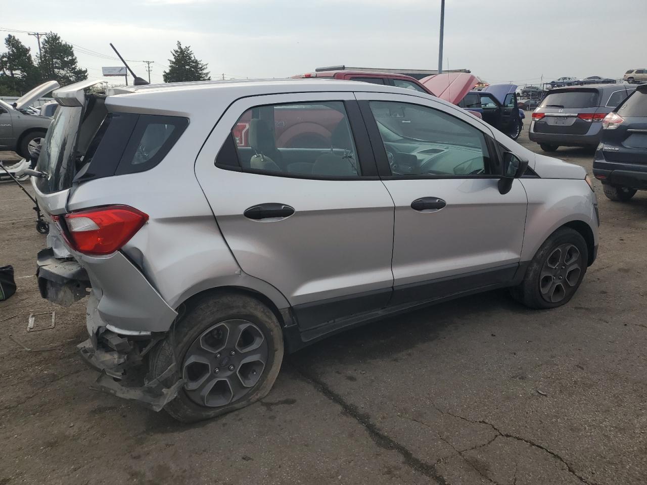 VIN MAJ3P1RE6JC189501 2018 FORD ECOSPORT no.3