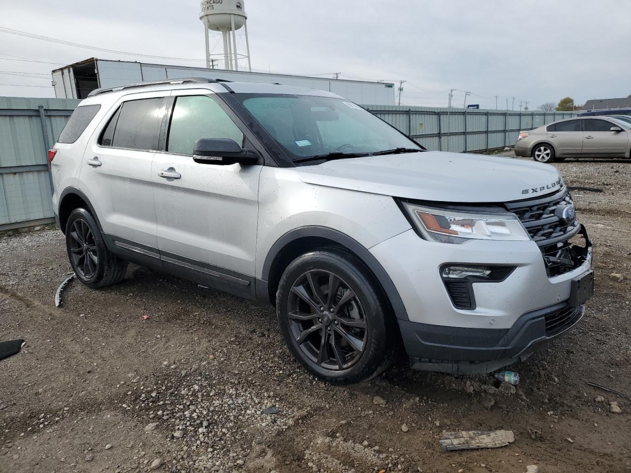 VIN 1FM5K8D86KGA81803 2019 FORD EXPLORER no.4