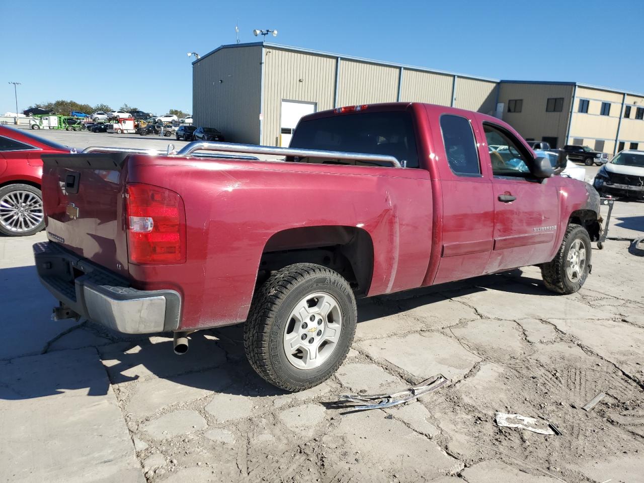 2007 Chevrolet Silverado - Image 3