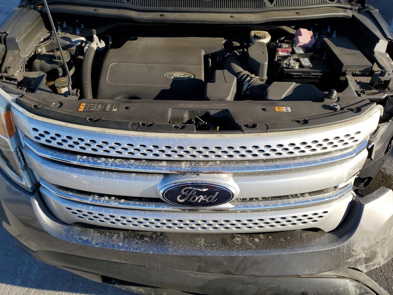 2014 Ford Explorer - Image 12