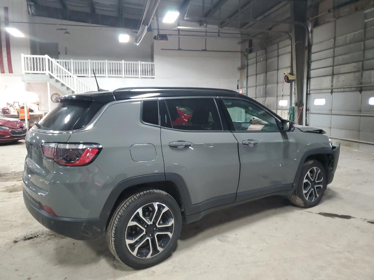 2022 Jeep Compass - Image 3